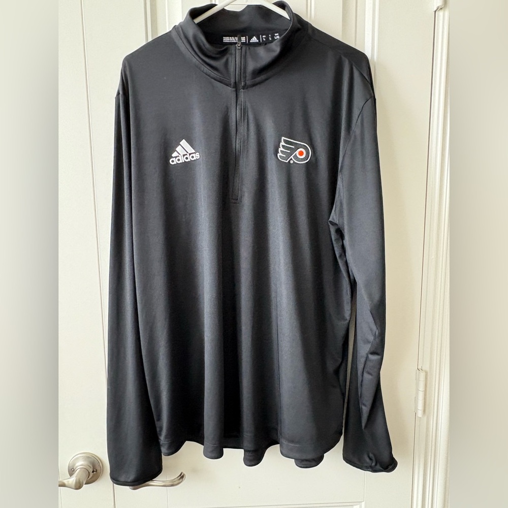 adidas Black Half-Zip Philadelphia Flyers Athletic Pullover.  Large.